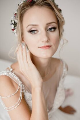 Beautiful bridal makeup by Anastasia Perfect Day Salzburg